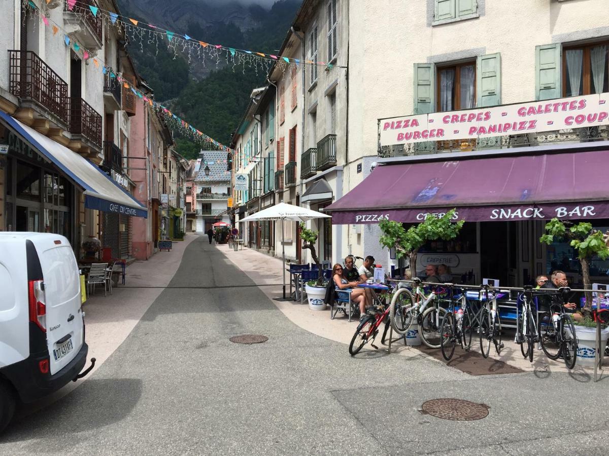 Riders Apartments Le Bourg-d'Oisans Exterior photo